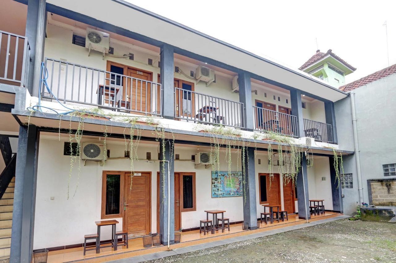Hotel Wisma Ck Kebumen Dış mekan fotoğraf