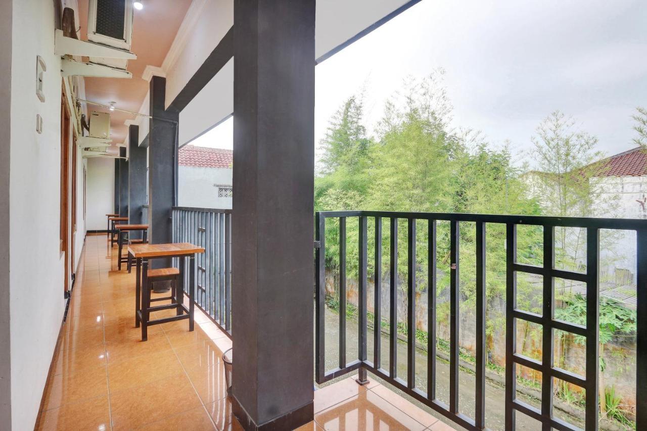 Hotel Wisma Ck Kebumen Dış mekan fotoğraf